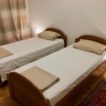 Guest House Gaj SJJ Eksteriør bilde