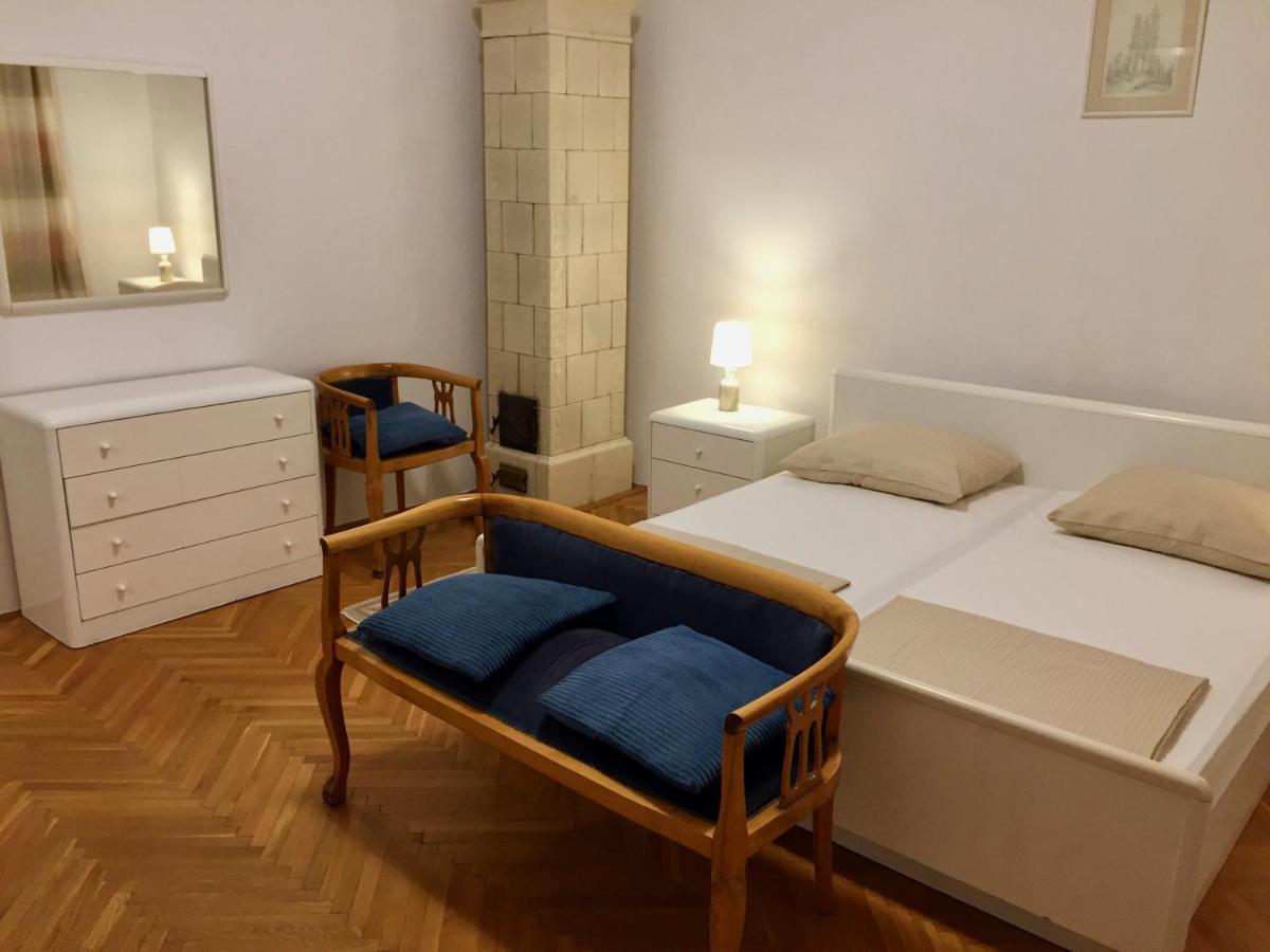 Guest House Gaj SJJ Eksteriør bilde
